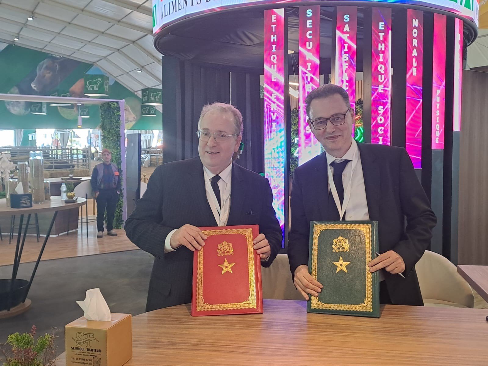 البريد بنك و”زلاغ هولدينغ” يوحدان جهودهما لتعزيز الإدماج المالي للفلاحين ومربي المواشي