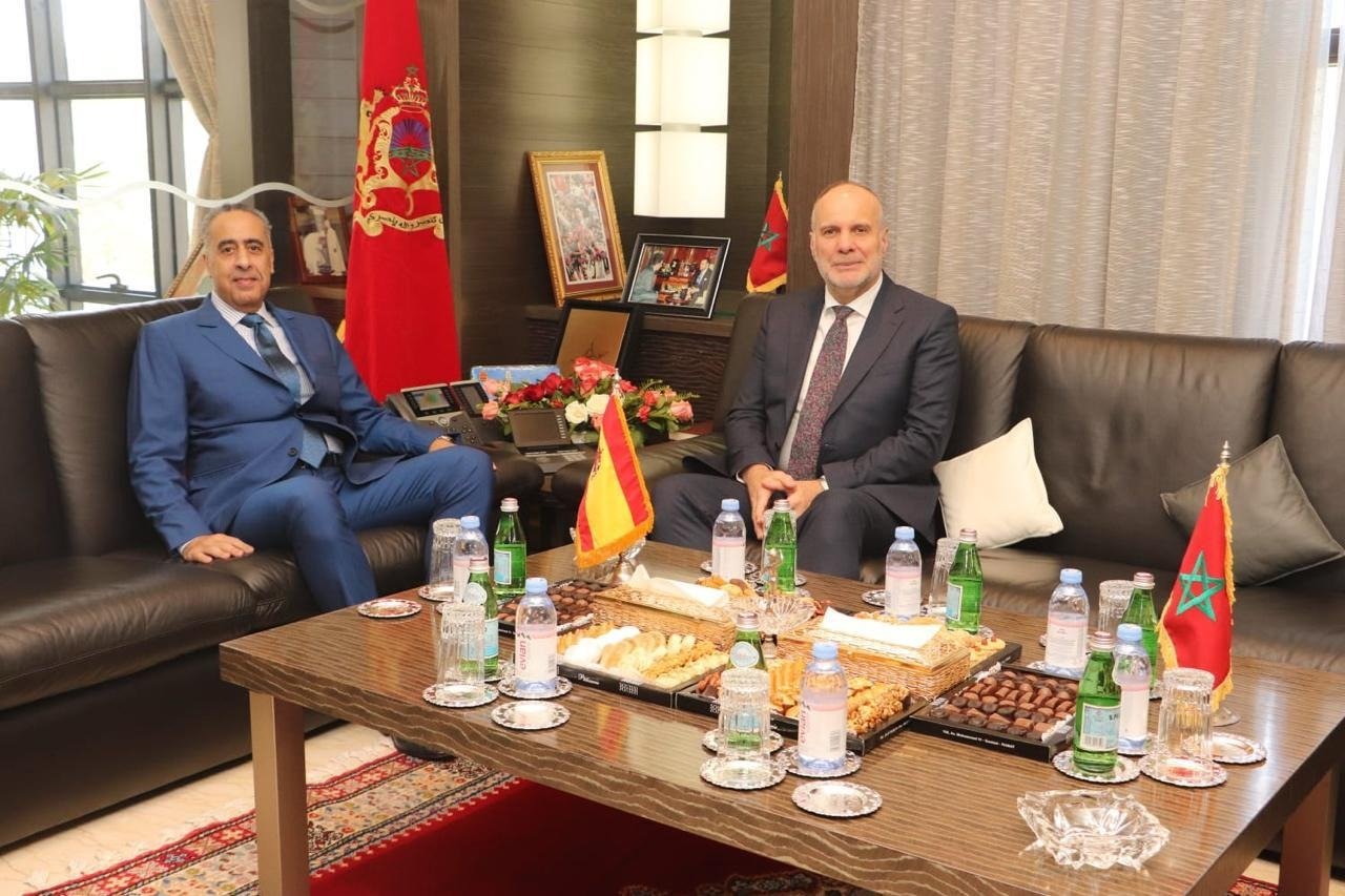 عبد اللطيف حموشي يستقبل المسؤول عن الاستعلامات بالحرس المدني الإسباني