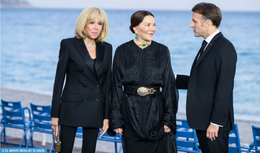 مؤتمر الأمم المتحدة للمحيطات .. صاحبة السمو الملكي الأميرة للا حسناء تحضر بنيس مأدبة عشاء أقامها الرئيس الفرنسي على شرف رؤساء الدول والحكومات المشاركة