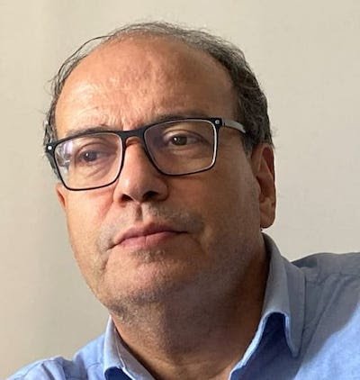 لو كَنْتَ هُنا