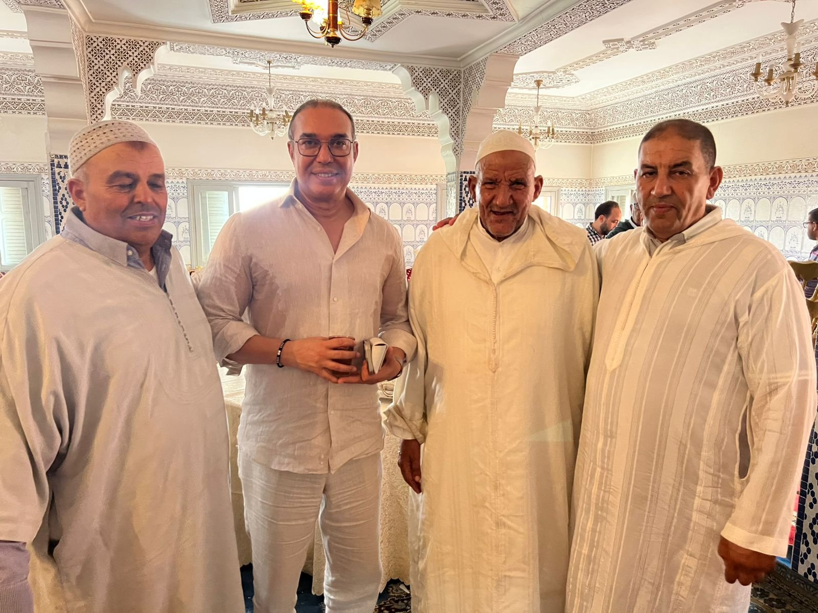 أوزين و عواض اعمارة يقودان وفد الحركة الشعبية لتقديم العزاء في رحيل قيدوم السياسيين بشيشاوة