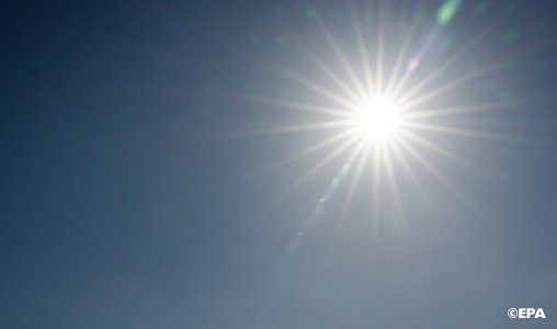 حالة الطقس ليوم الاثنين: سحب ضبابية وزخات رعدية في عدد من المناطق